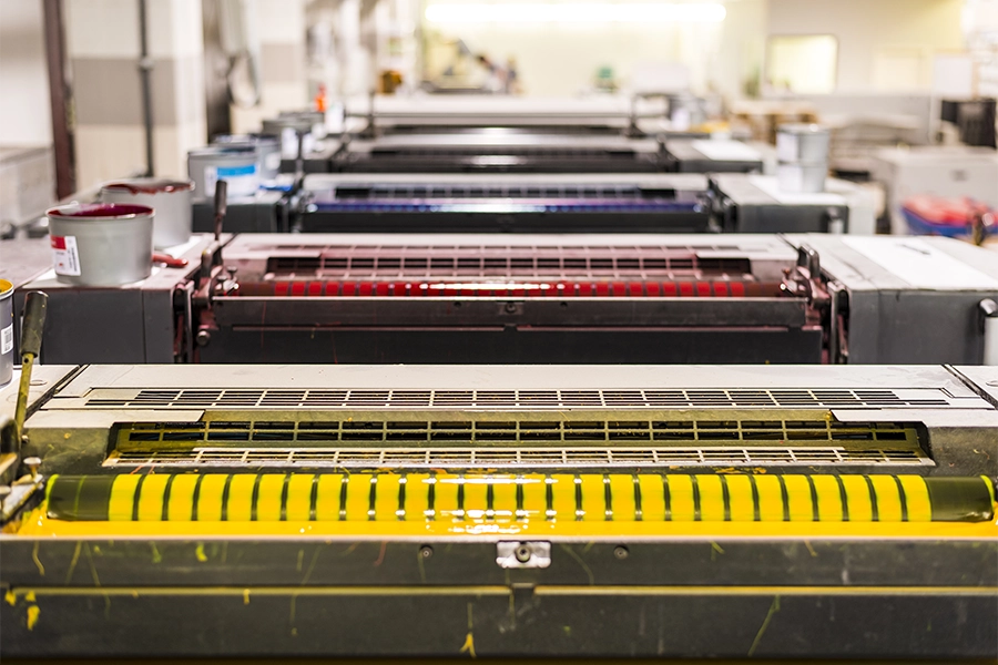 Impression offset haute qualité pour catalogues, brochures et dépliants