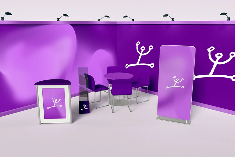 Display et stand sur-mesure pour salon professionnel, créant un espace attractif et original